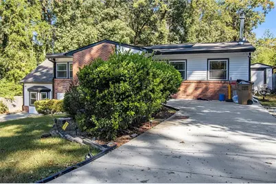 764 Caribbean Drive, Forest Park, GA 30297 - Photo 2