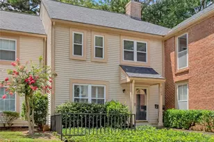 2109 Bucktrout Pl, Dunwoody, GA 30338 - Photo 2