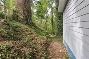 1285 North Ave NW, Atlanta, GA 30318 - Photo 12