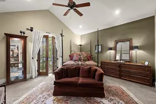 105 Weatherford Pl, Roswell, GA 30075 - Photo 6