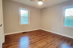 11 Oak Dr SW, Atlanta, GA 30354 - Photo 16