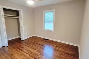 11 Oak Dr SW, Atlanta, GA 30354 - Photo 14