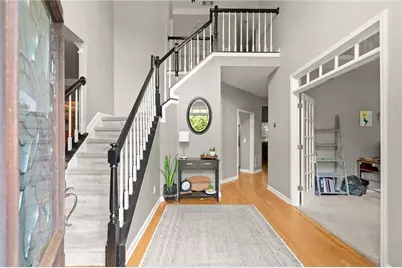 321 Ironhill Trace, Woodstock, GA 30189 - Photo 4