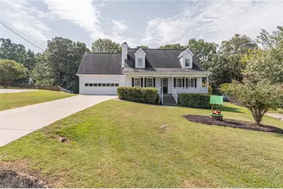 4674 Quail Pointe Drive, Flowery Branch, GA 30542 - Photo 2