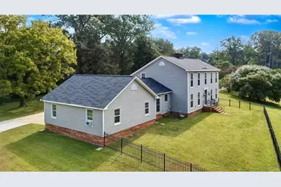 148 Simmons Street, Trion, GA 30753 - Photo 2