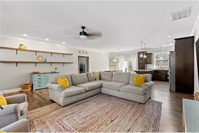 464 Holly Place, Gainesville, GA 30501 - Photo 18