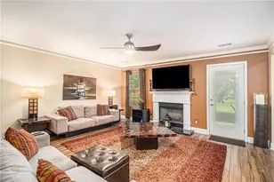 2437 Charleston Pointe Ct SE, Atlanta, GA 30316 - Photo 2