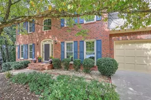1020 Summer Oaks Close, Roswell, GA 30076 - Photo 2