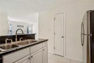 5638 River Heights Crossing SE, Marietta, GA 30067 - Photo 8