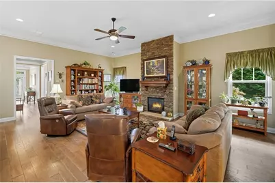 633 Hemlock Trail, Canton, GA 30114 - Photo 18