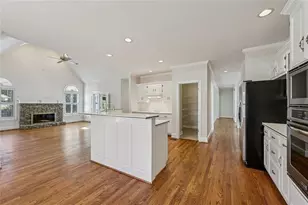 5915 Polo Dr, Cumming, GA 30040 - Photo 12