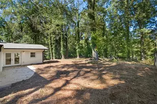 2115 Honeysuckle Ln SW, Atlanta, GA 30311 - Photo 40