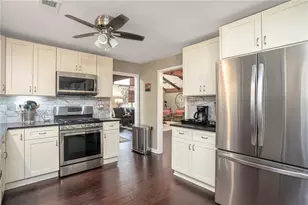 3725 Hunting Ridge Dr SW, Lilburn, GA 30047 - Photo 24