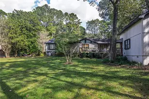 3725 Hunting Ridge Dr SW, Lilburn, GA 30047 - Photo 50