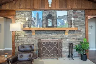 3725 Hunting Ridge Dr SW, Lilburn, GA 30047 - Photo 18