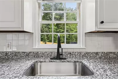 2725 Glendale Drive NE, Conyers, GA 30013 - Photo 22