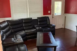 586 Commercial Ave NW, Atlanta, GA 30318 - Photo 8