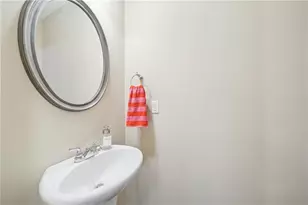 215 Semel Dr, Atlanta, GA 30309 - Photo 10
