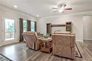 32 October Ave, Newnan, GA 30265 - Photo 20