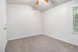 2089 Glenwood Downs Dr, Decatur, GA 30035 - Photo 10