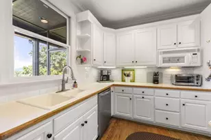 2653 Ben T Huiet Hwy, Clarkesville, GA 30523 - Photo 16