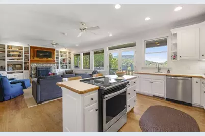 2653 Ben T Huiet Highway, Clarkesville, GA 30523 - Photo 18