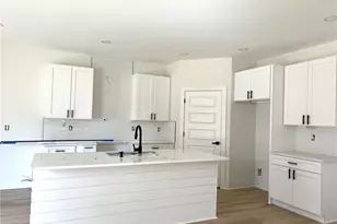 4683 Thompson Mill Rd, Stonecrest, GA 30038 - Photo 2