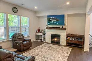 150 Holden Way, Woodstock, GA 30189 - Photo 10