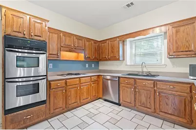 374 Oak Springs Drive, Lawrenceville, GA 30043 - Photo 6