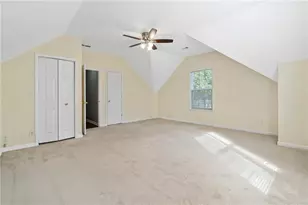 374 Oak Springs Dr, Lawrenceville, GA 30043 - Photo 22