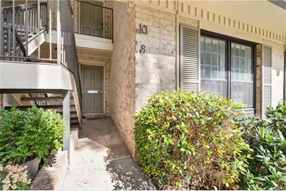 8 Cantey Place NW, Atlanta, GA 30327 - Photo 2