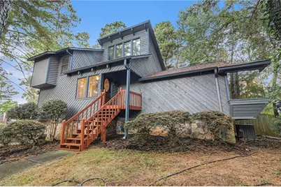 2628 Tritt Springs Trace NE, Marietta, GA 30062 - Photo 2