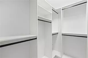 4965 Brierstone Dr, Alpharetta, GA 30004 - Photo 14