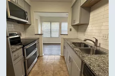 2301 Huntingdon Chase, Atlanta, GA 30350 - Photo 6