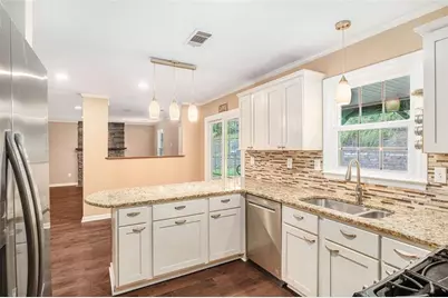 1510 Oklahoma Drive, Buford, GA 30519 - Photo 10