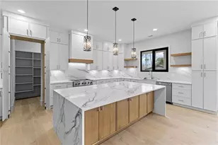 2701 Collins Hill Rd, Lawrenceville, GA 30043 - Photo 18