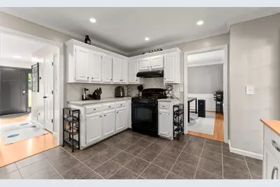 614 Hickory Nobb, Sugar Hill, GA 30518 - Photo 8