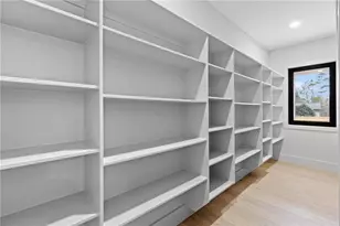 2695 Collins Hill Rd, Lawrenceville, GA 30043 - Photo 22