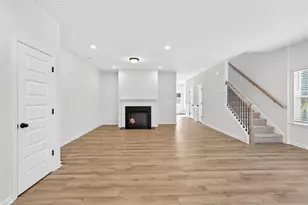 40 Alameda St, Loganville, GA 30052 - Photo 6