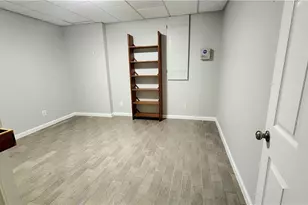 6368 Aarons Way, Flowery Branch, GA 30542 - Photo 4