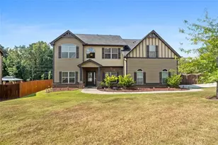 2748 Village Park Dr E, Ellenwood, GA 30294 - Photo 2