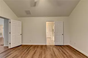 898 Harvest Brook Dr, Lawrenceville, GA 30043 - Photo 28