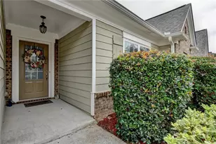 898 Harvest Brook Dr, Lawrenceville, GA 30043 - Photo 4