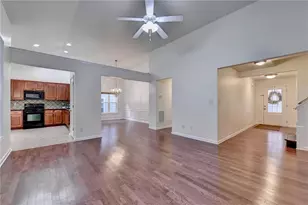 898 Harvest Brook Dr, Lawrenceville, GA 30043 - Photo 10