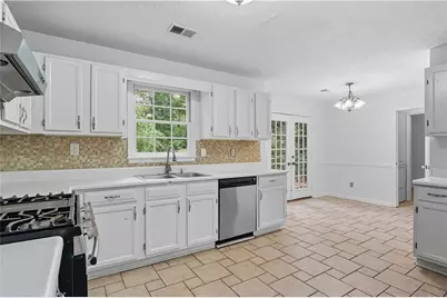 1833 Hickory Creek Court NW, Acworth, GA 30102 - Photo 8