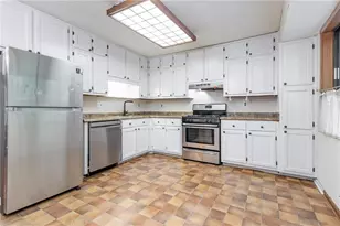 824 Cedar Lake Dr SE, Conyers, GA 30094 - Photo 12