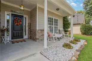 2721 Bald Cyress Dr, Braselton, GA 30517 - Photo 4