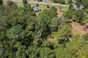 4742 Bloomfield Rd, Macon, GA 31206 - Photo 10