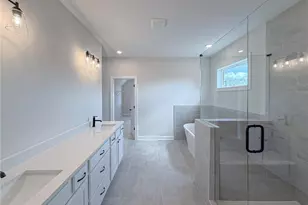 684 Crest Line Trl, Powder Springs, GA 30127 - Photo 10