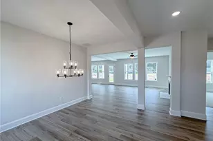 684 Crest Line Trl, Powder Springs, GA 30127 - Photo 2